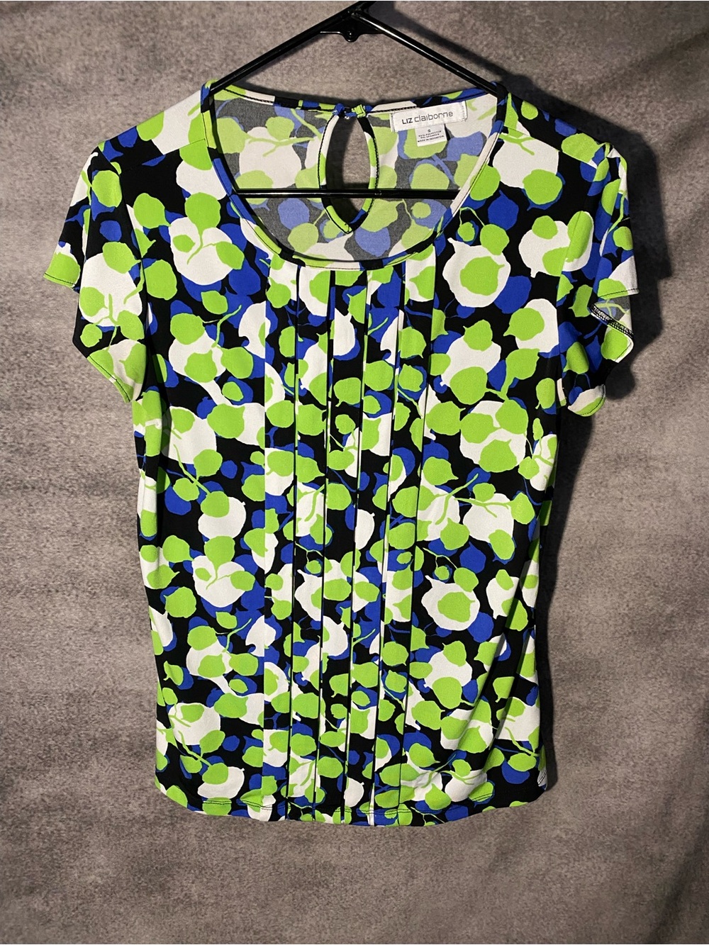 Liz Claiborne Women's Short Sleeve Top Size Small Floral